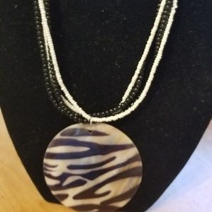 Animal print shell necklace